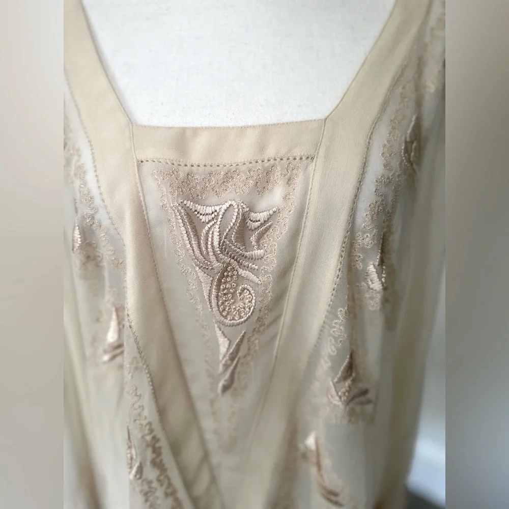 Anthropologie Long Sleeve Embroidered Blouse With Banded Waist, Cream: Size 4